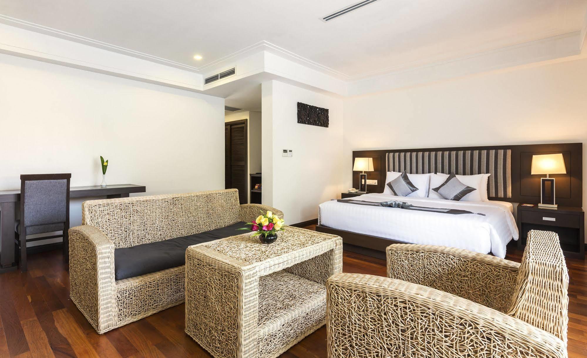 Malenne D'Angkor Residence เสียมราฐ ภายนอก รูปภาพ